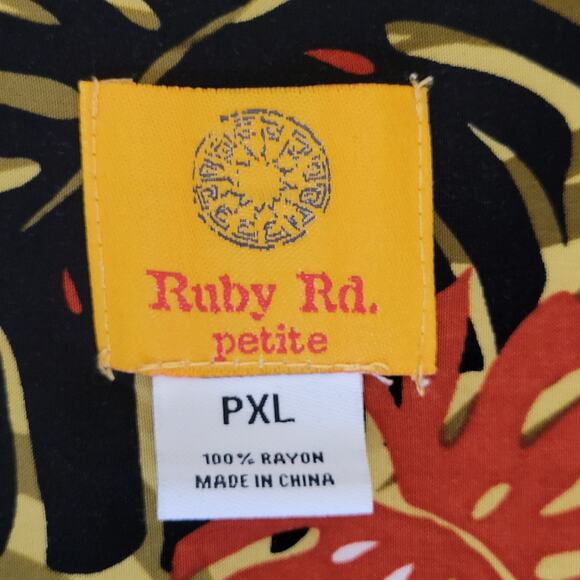 Ruby Road PXL Tie Front Blouse 3/4 Tab Sleeve V-Neck 6 Button Front Tropical - Picture 14 of 16